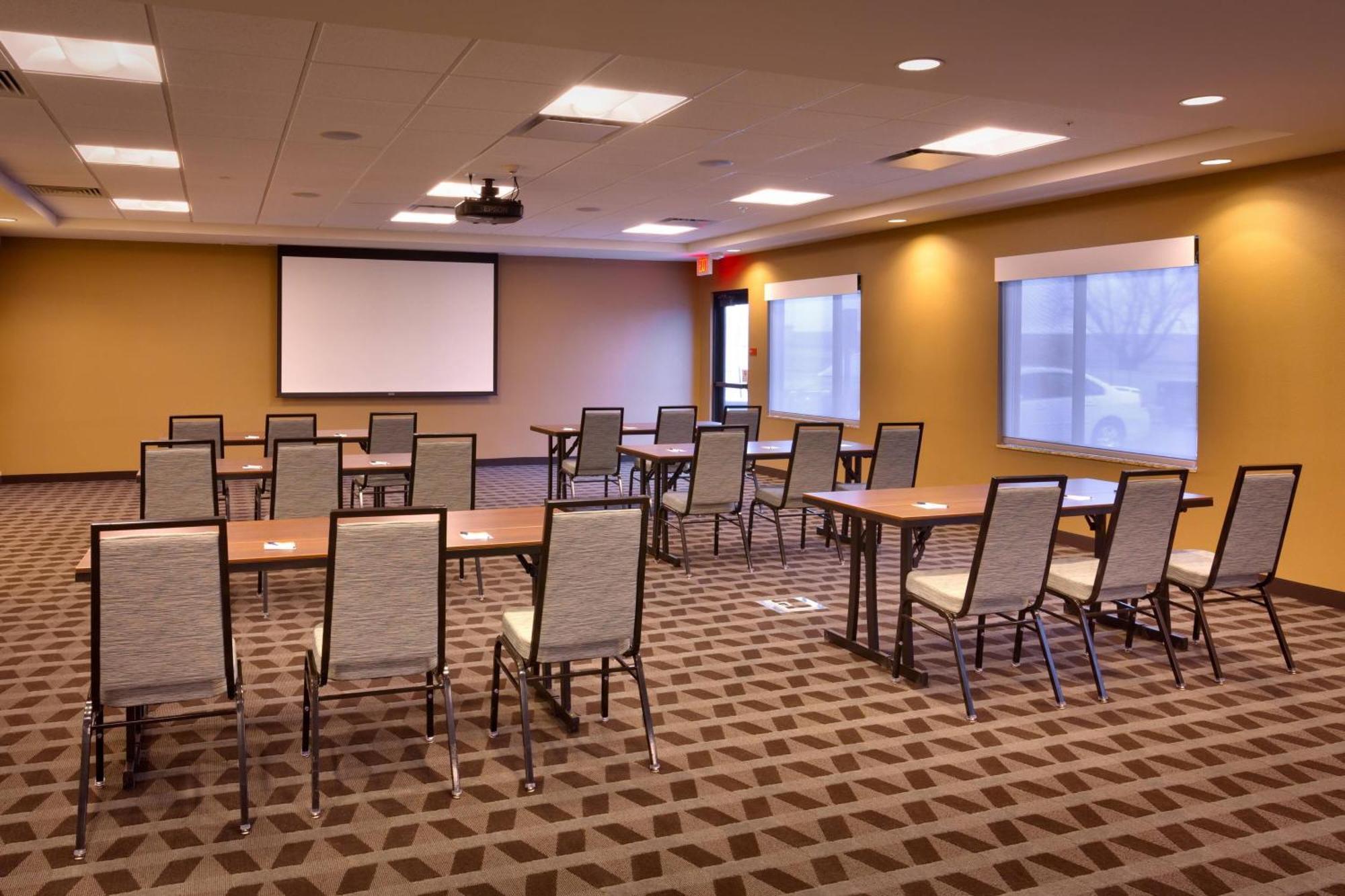 Towneplace Suites By Marriott Dickinson Kültér fotó